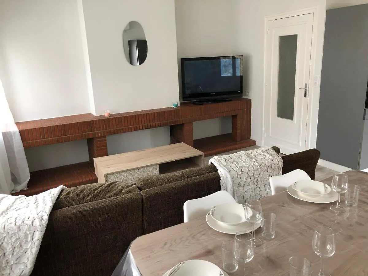 Appartement Cosy Et Lumineux Caussens