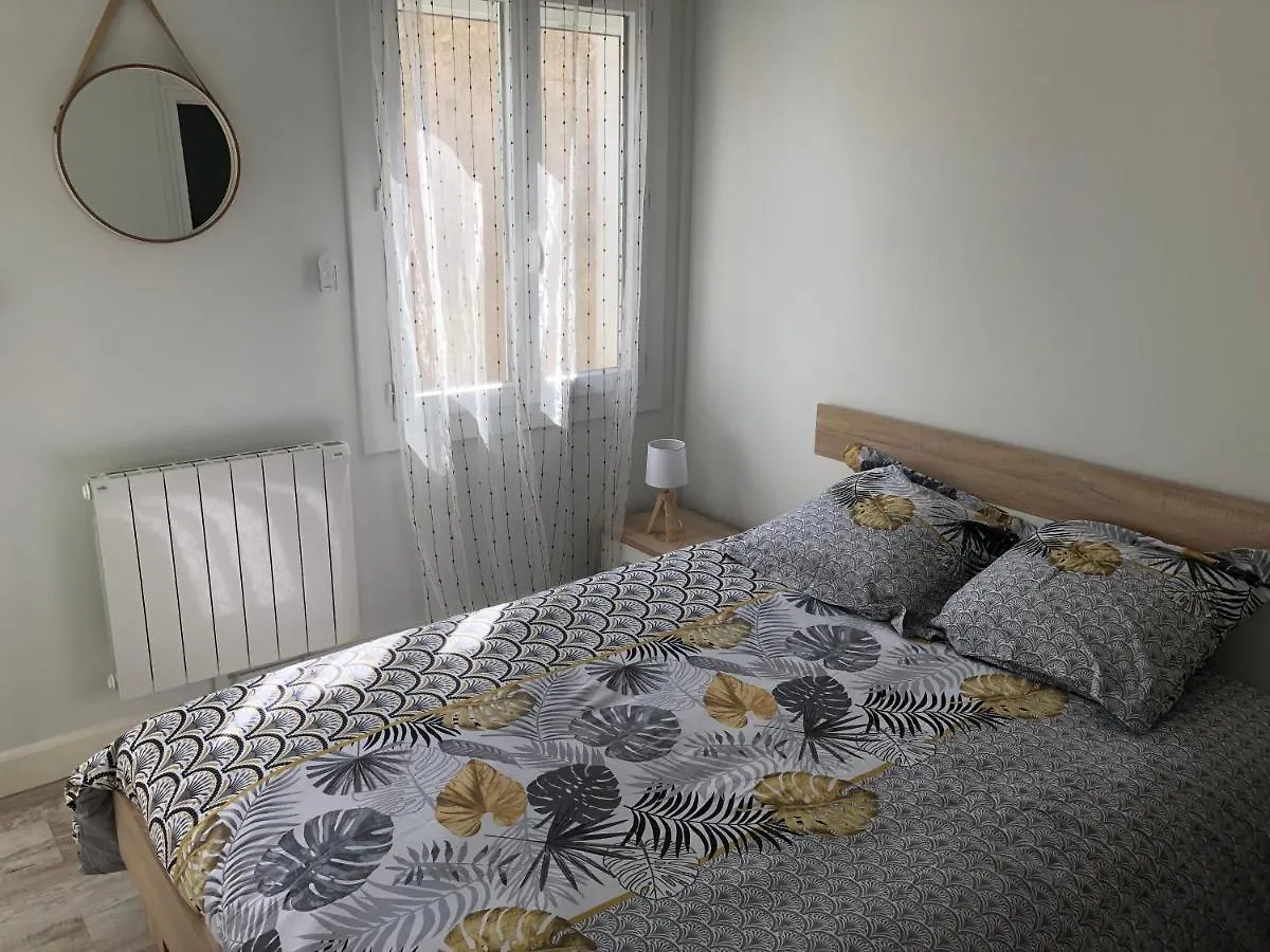 Appartement Cosy Et Lumineux Caussens